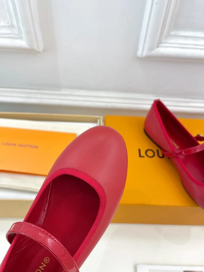 StreetReady Louis Vuitton Flat Shoes 32381
