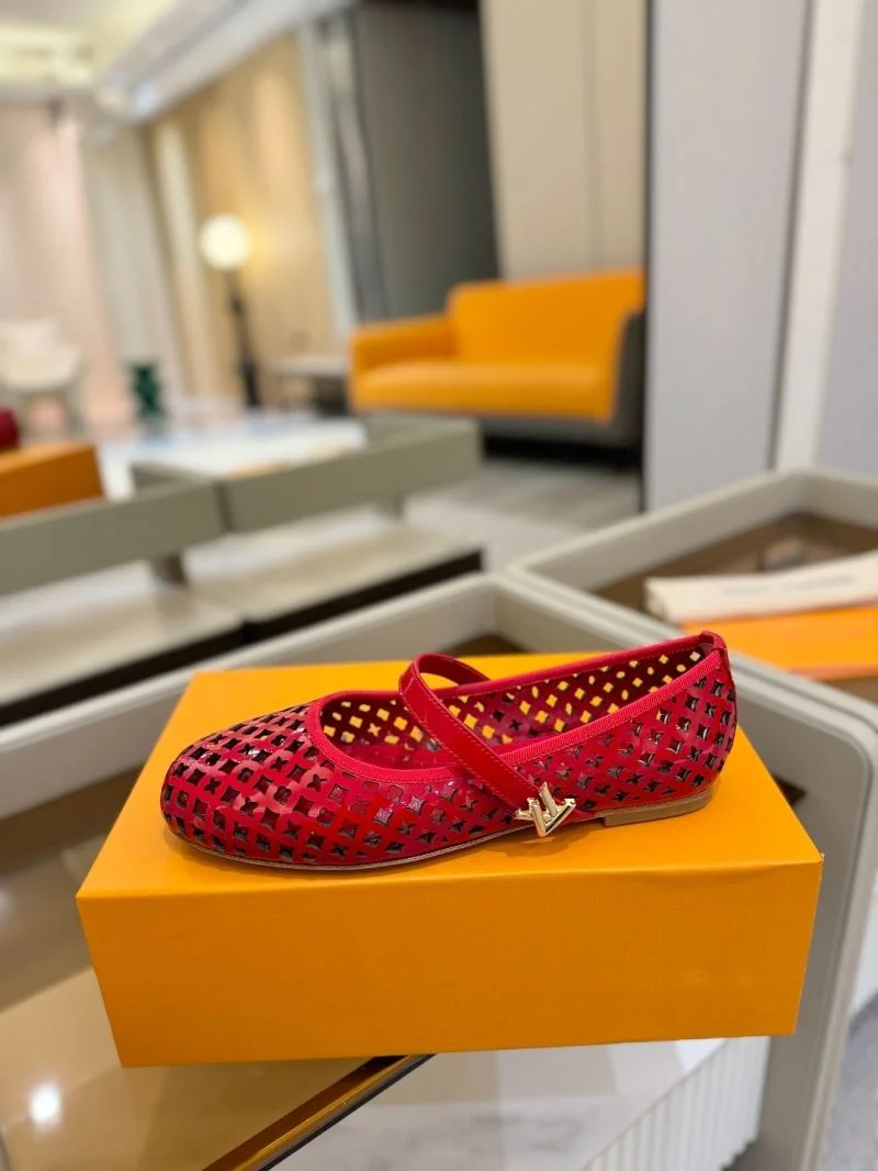 Louis Vuitton Flat Shoes Premium 32007
