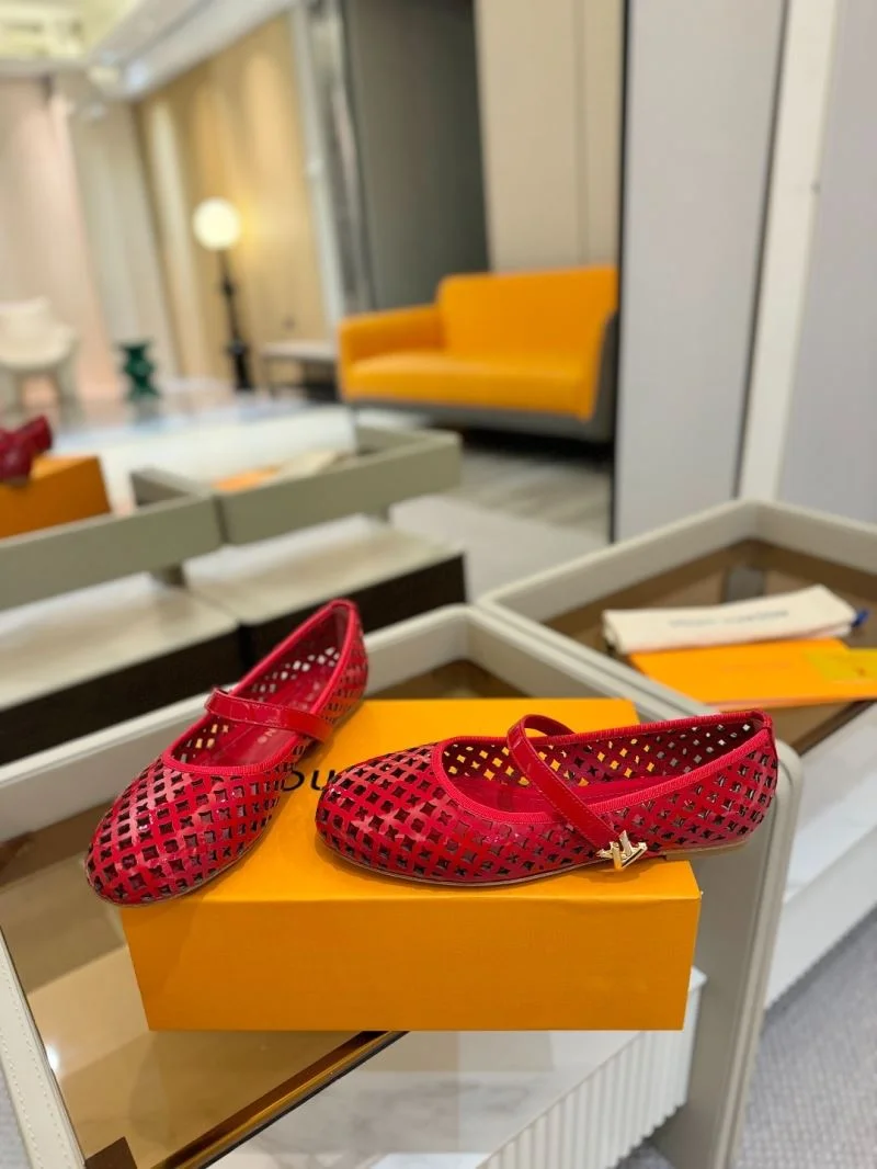 Louis Vuitton Flat Shoes Premium 32007