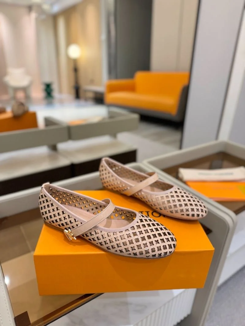 TopPick Louis Vuitton Flat Shoes 32006