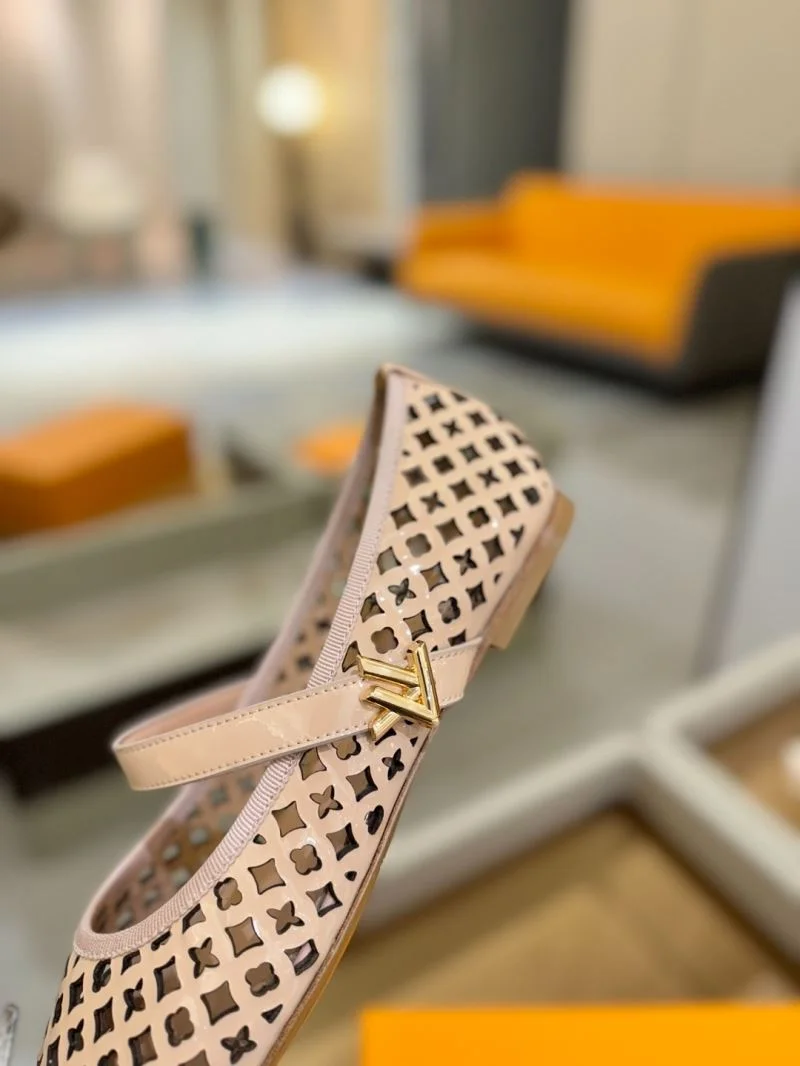 TopPick Louis Vuitton Flat Shoes 32006