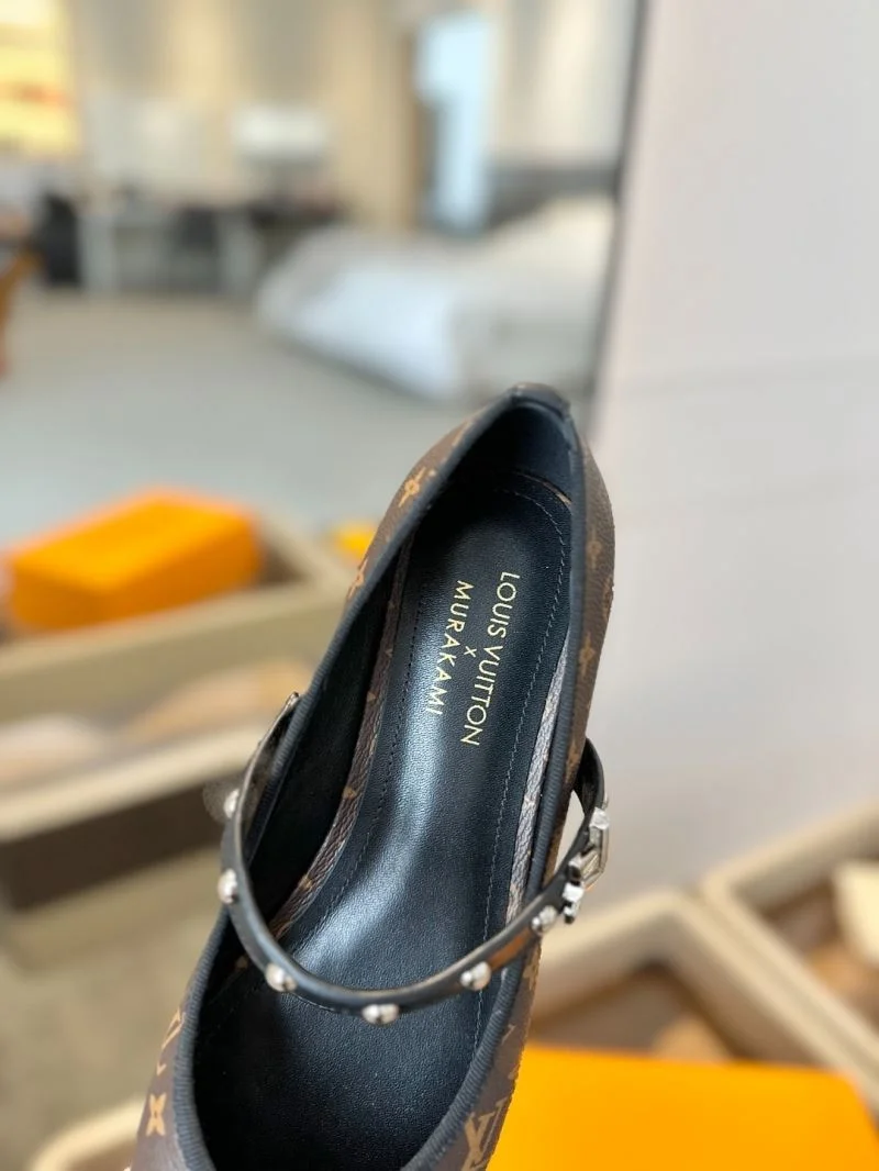 Stretchable Louis Vuitton Flat Shoes 32003