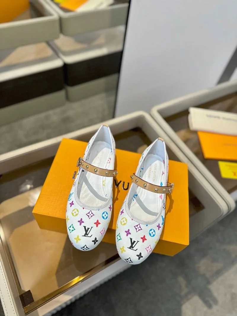 Premium Louis Vuitton Flat Shoes 32004