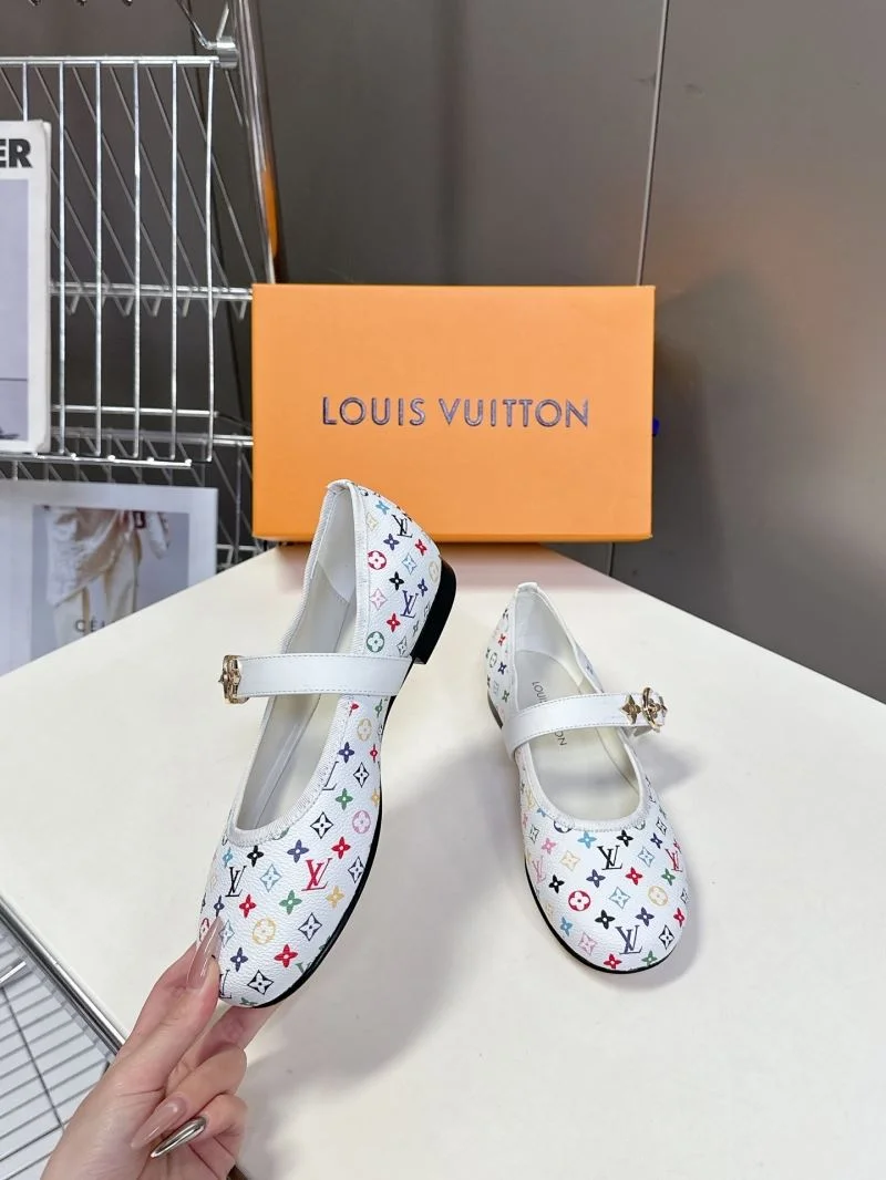 Louis Vuitton Flat Shoes Sustainable 31975