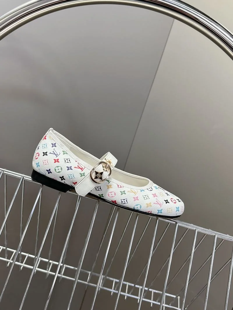 Louis Vuitton Flat Shoes Sustainable 31975