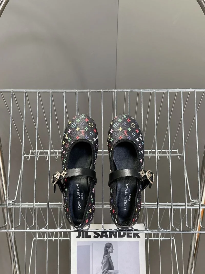 TravelReady Louis Vuitton Flat Shoes 31983
