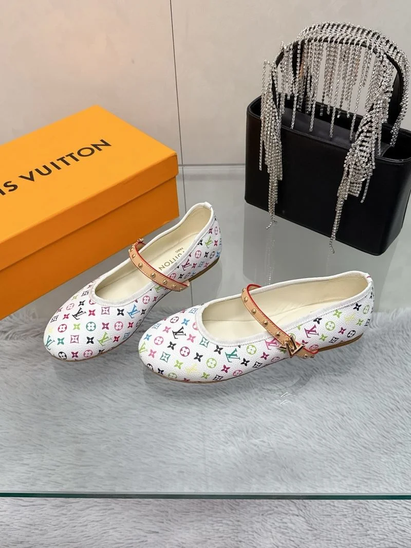 Unique Louis Vuitton Flat Shoes 31989
