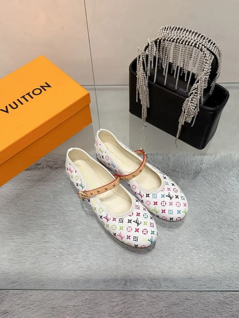 Unique Louis Vuitton Flat Shoes 31989