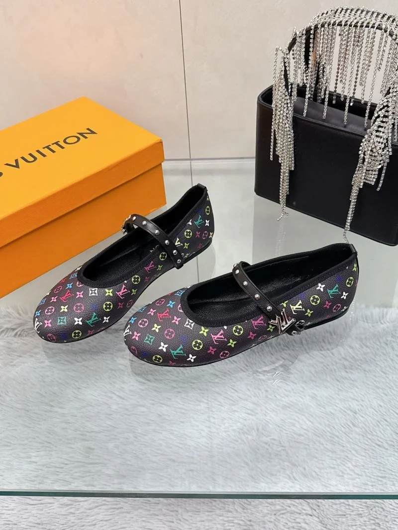 Louis Vuitton Flat Shoes Seasonal 31982