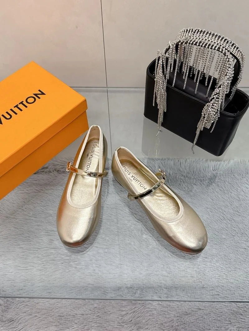 Louis Vuitton Flat Shoes Reliable 31984