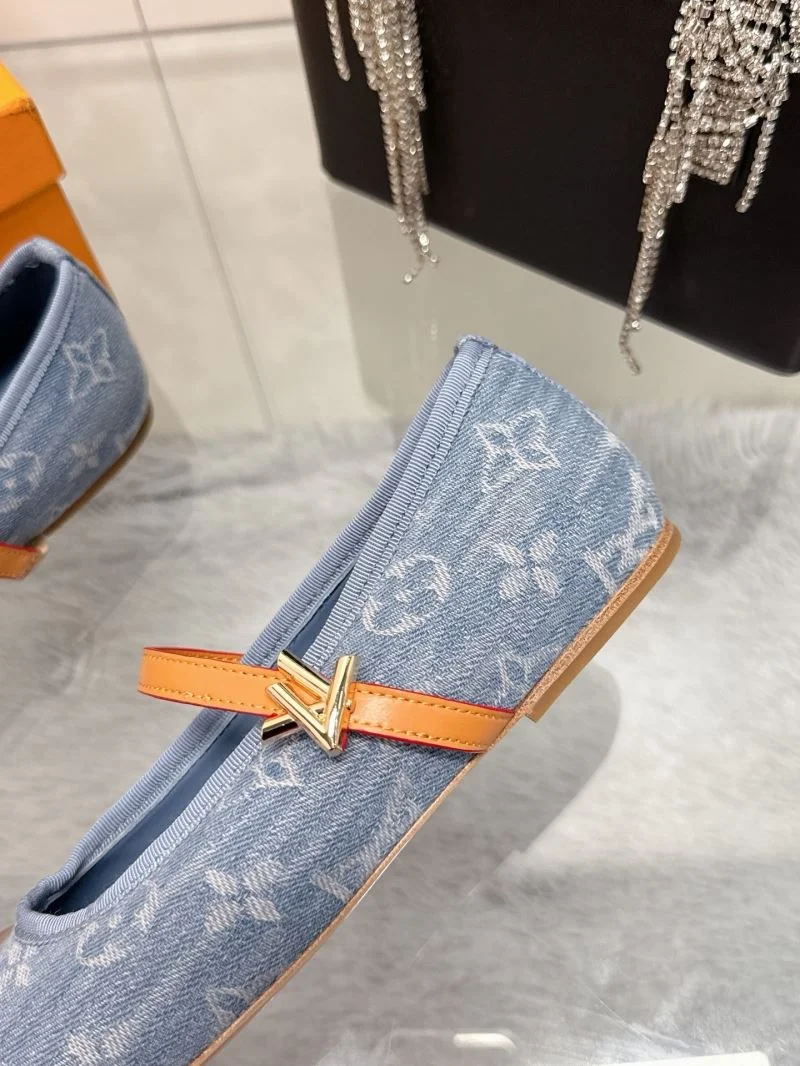 Louis Vuitton Flat Shoes QuickDry 31995
