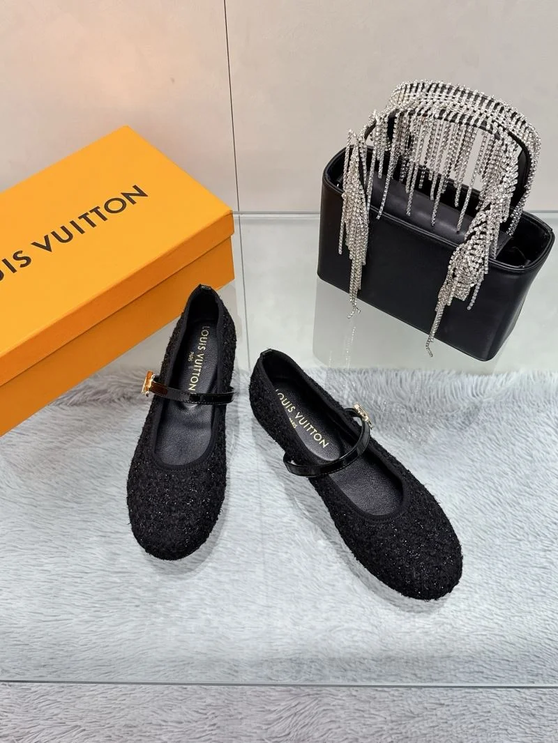 Louis Vuitton Flat Shoes Effortless 31985