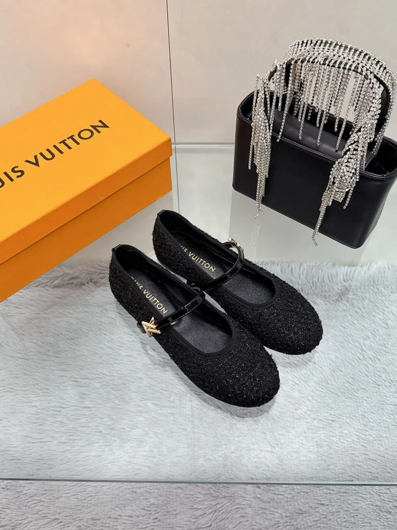 Louis Vuitton Flat Shoes Effortless 31985