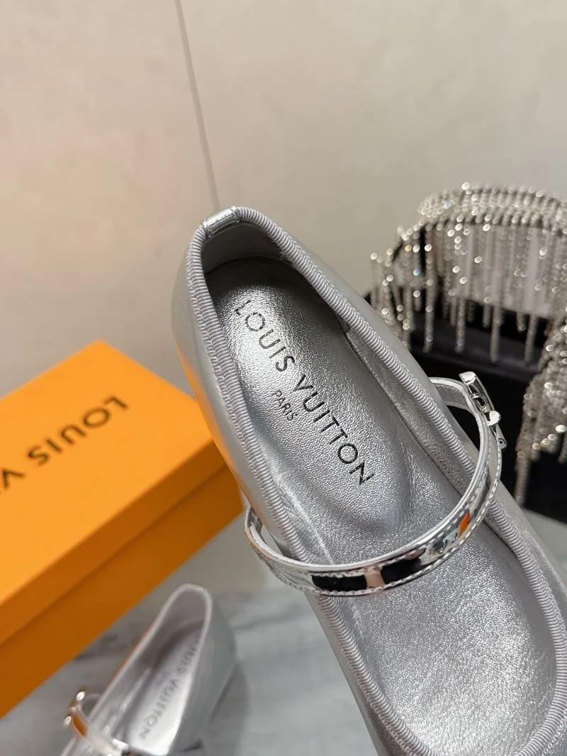 WeatherProof Louis Vuitton Flat Shoes 31993