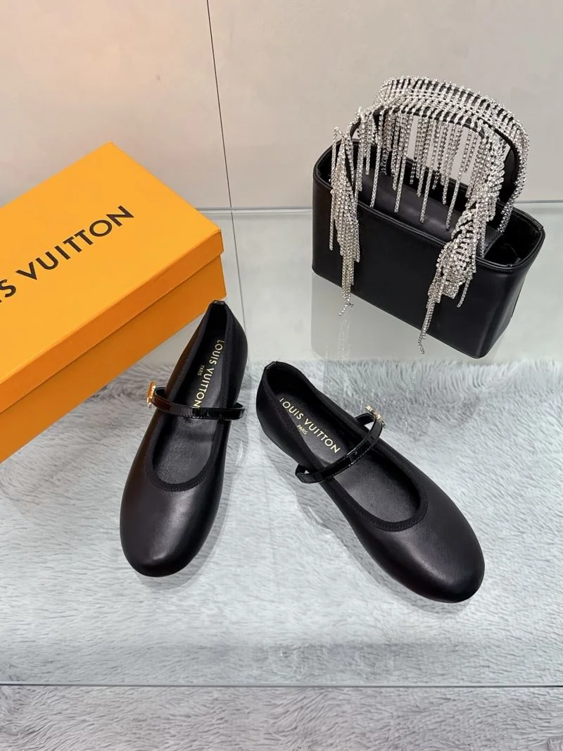Neat Louis Vuitton Flat Shoes 31987
