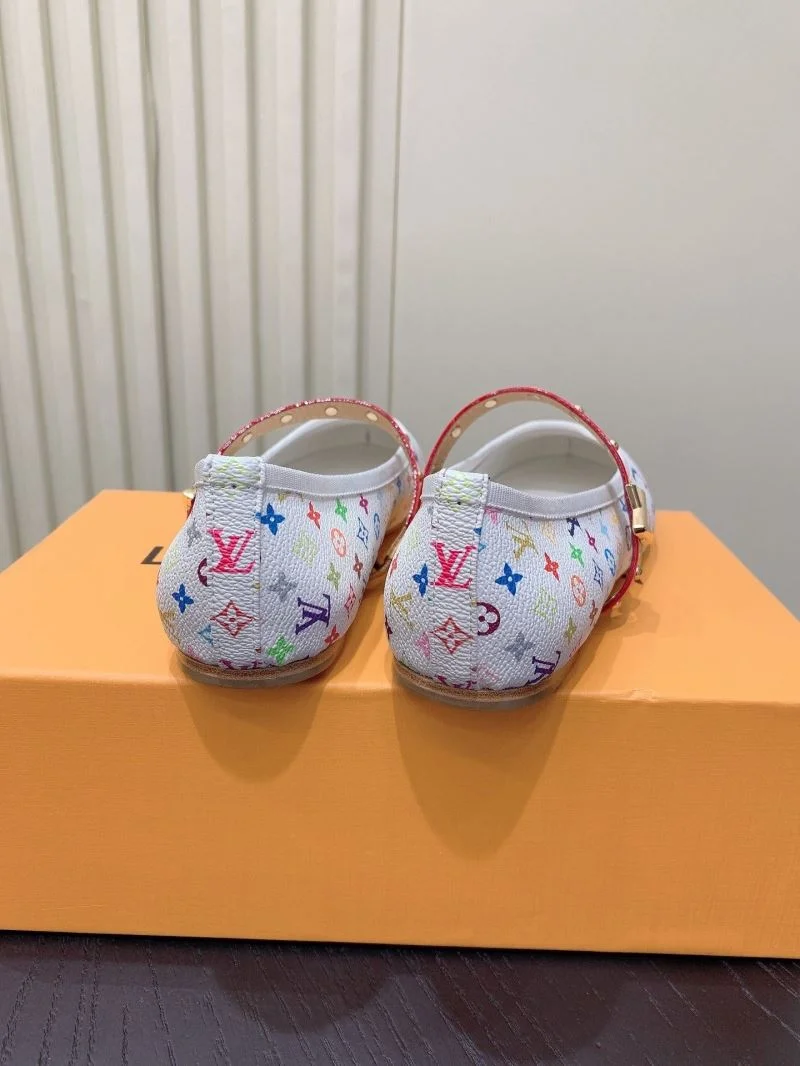 Vibrant Louis Vuitton Flat Shoes 31310