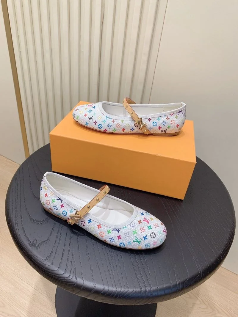 Vibrant Louis Vuitton Flat Shoes 31310