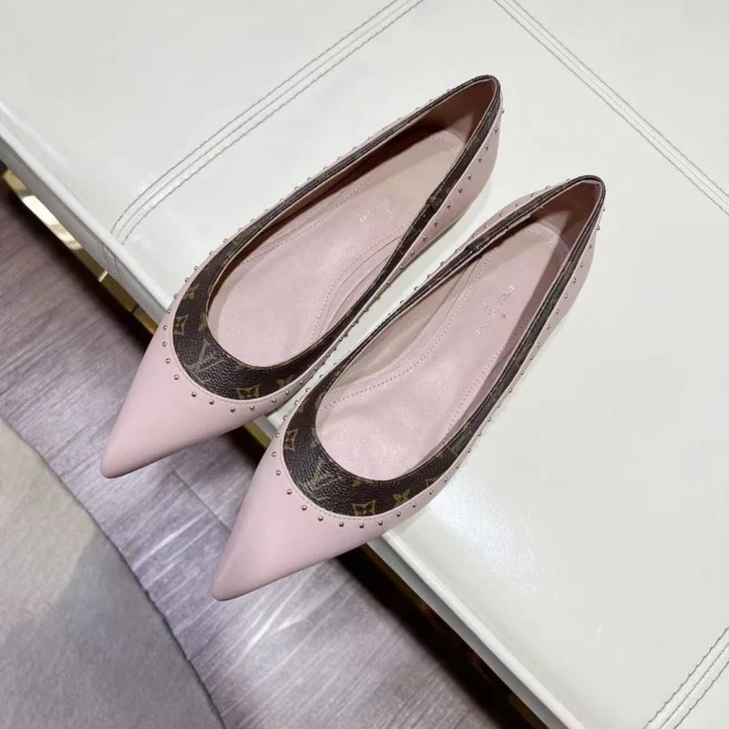 Bright Louis Vuitton Flat Shoes 31283
