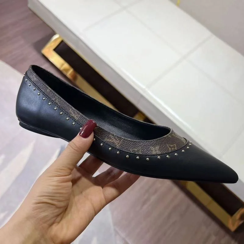 Louis Vuitton Flat Shoes SunProtective 31281