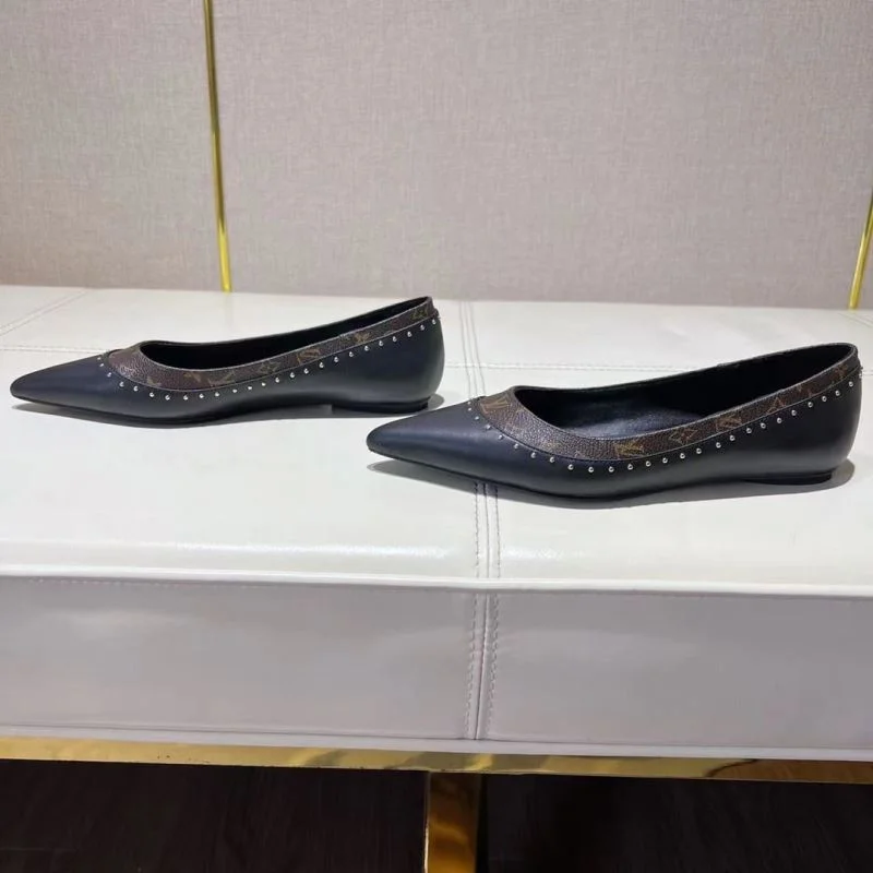 Louis Vuitton Flat Shoes SunProtective 31281