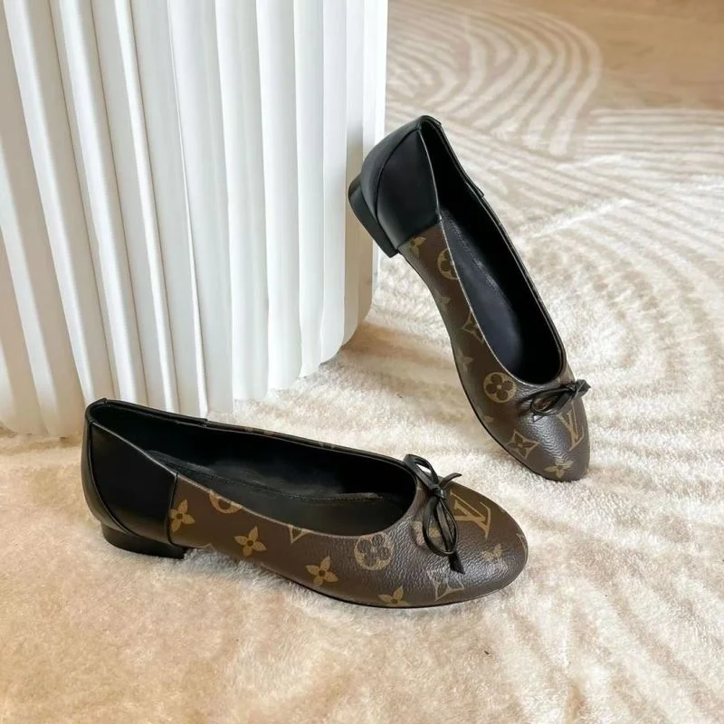 TechFriendly Louis Vuitton Flat Shoes 31304