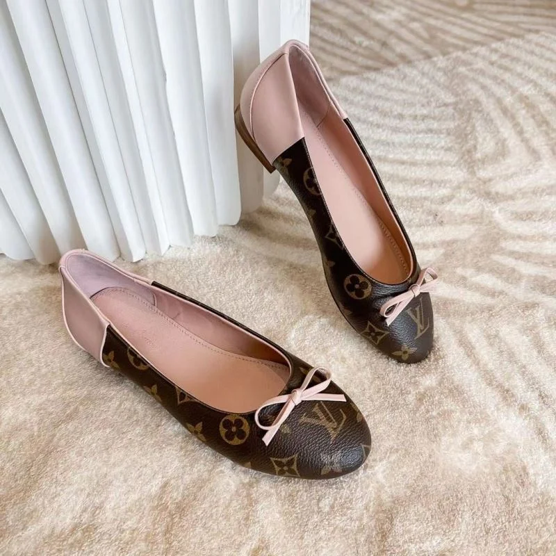 Louis Vuitton Flat Shoes Unique 31312