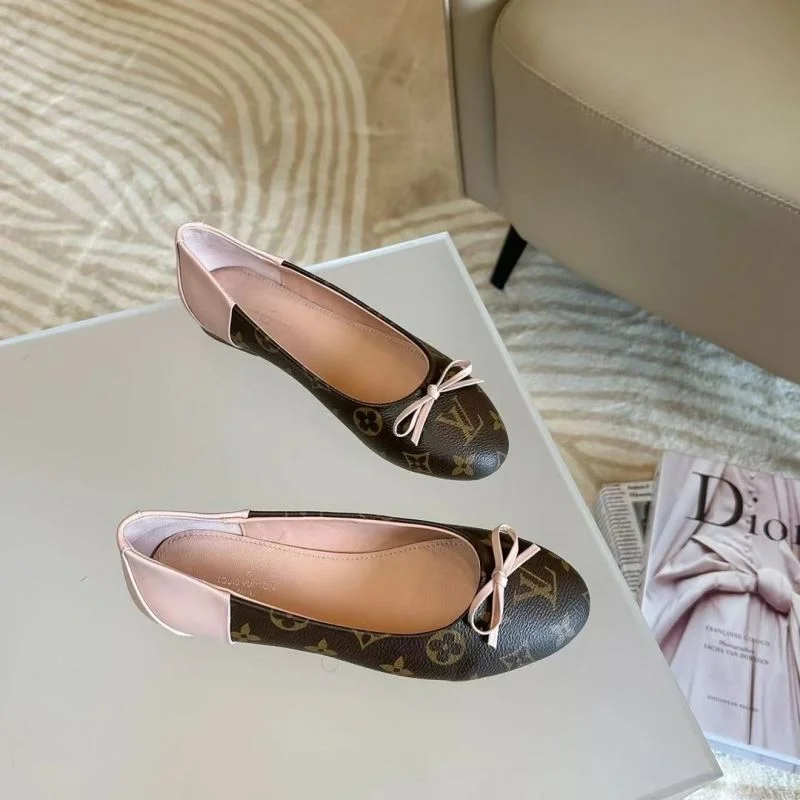 Louis Vuitton Flat Shoes Unique 31312