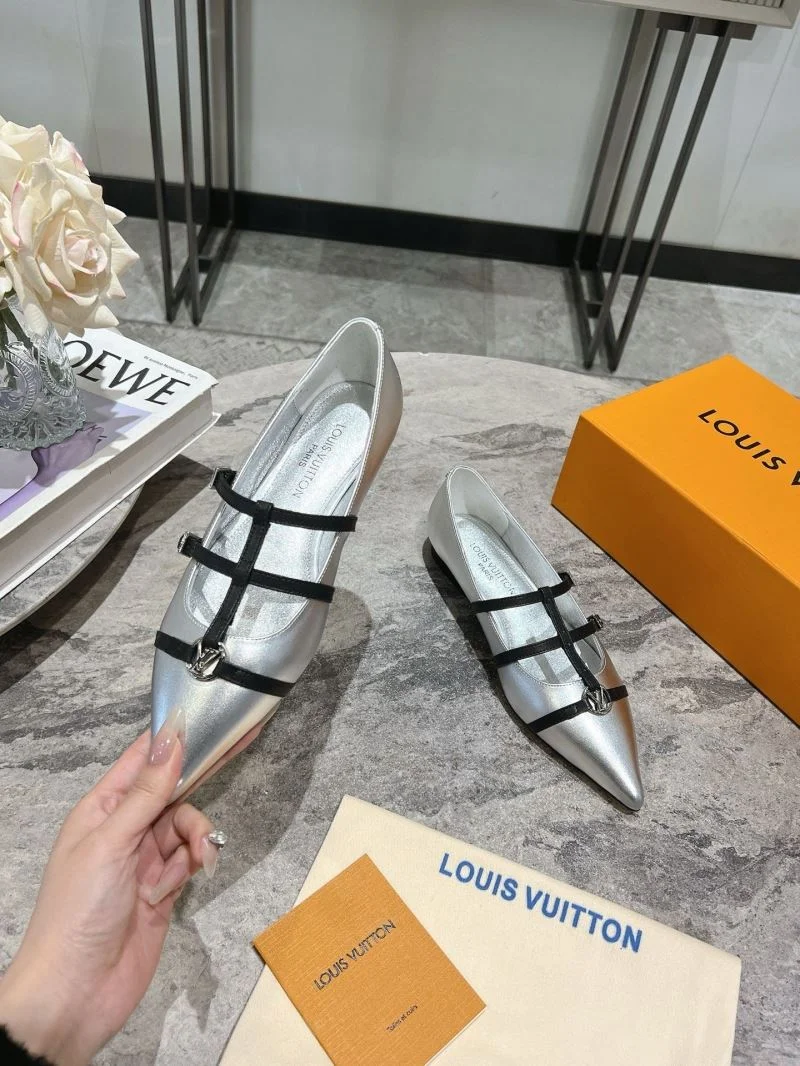 Affordable Louis Vuitton Flat Shoes 31307