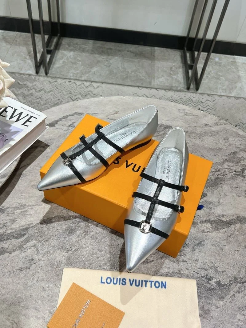 Affordable Louis Vuitton Flat Shoes 31307