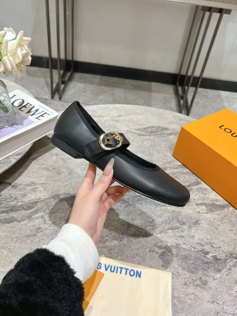 Louis Vuitton Flat Shoes Premium 31298