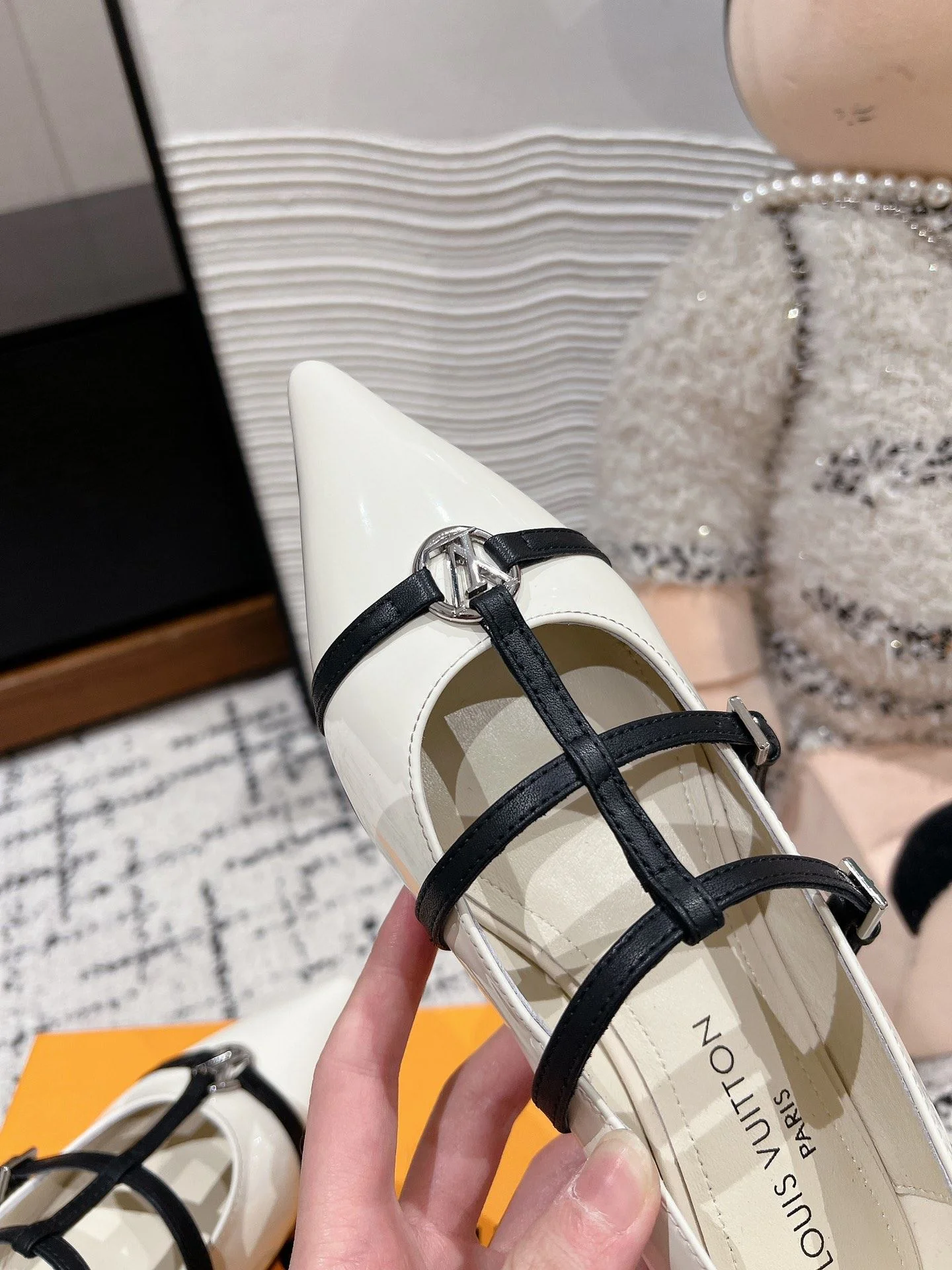 Louis Vuitton Flat Shoes FlexibleFit 31286