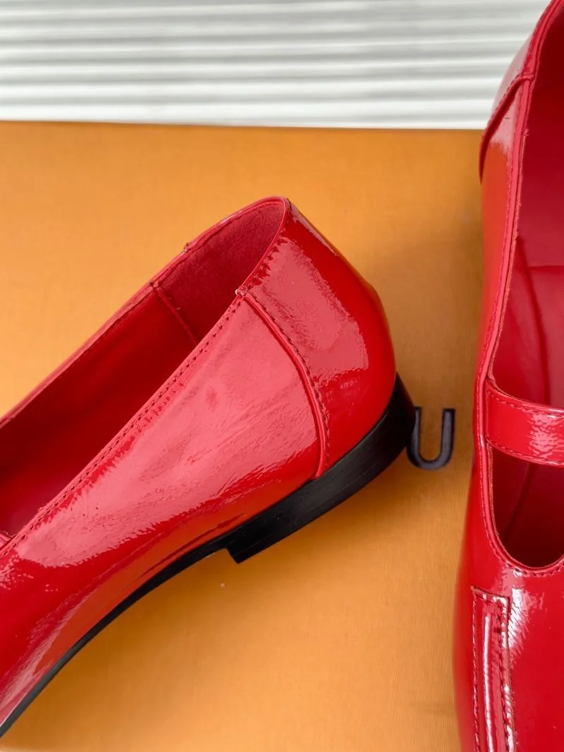 Louis Vuitton Flat Shoes SoftTouch 31302