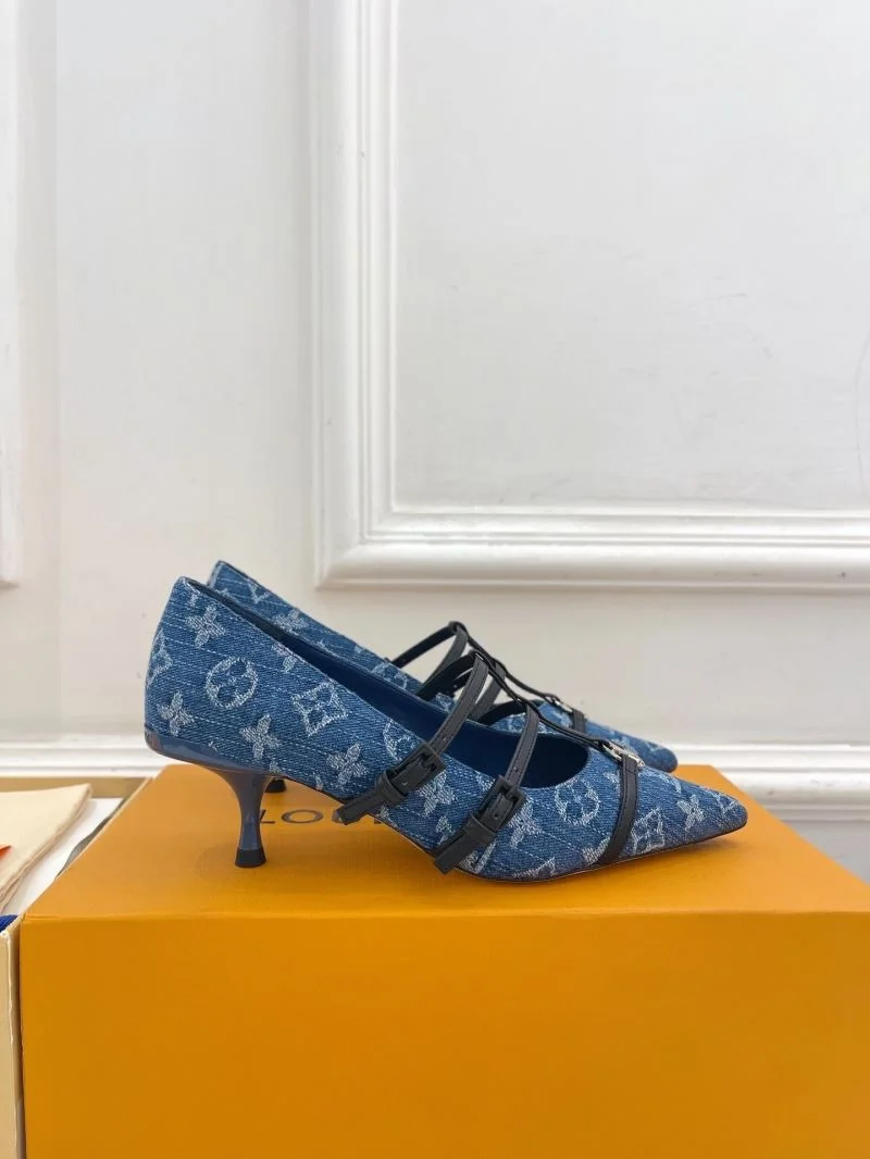 Louis Vuitton Flat Shoes Refined 31301