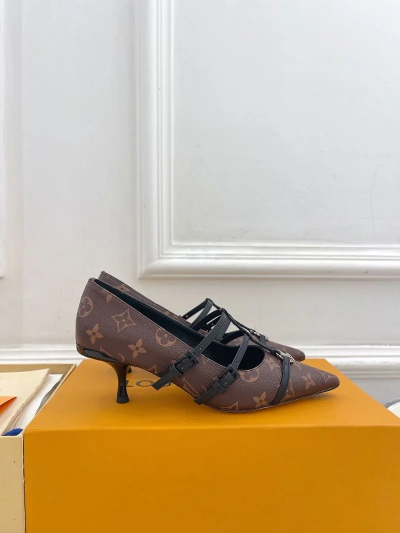 SportInspired Louis Vuitton Flat Shoes 31279