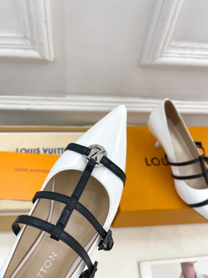 Louis Vuitton Flat Shoes Timeless 31294