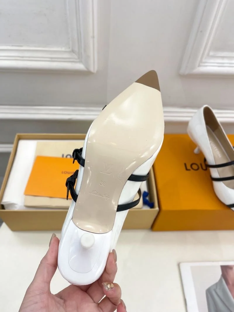 Louis Vuitton Flat Shoes Timeless 31294