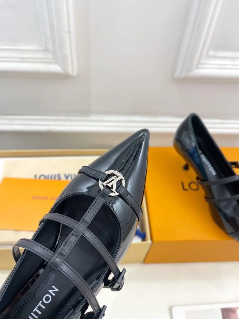 Louis Vuitton Flat Shoes Stretchable 31278