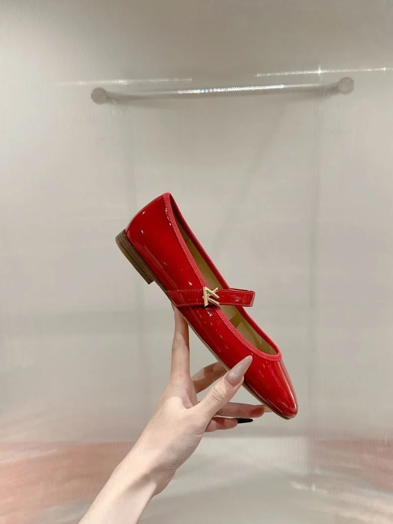 Louis Vuitton Flat Shoes TechFriendly 31277