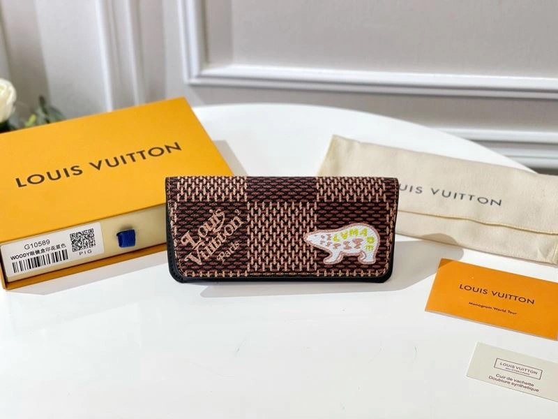 Refined Louis Vuitton Glass Boxes 262836
