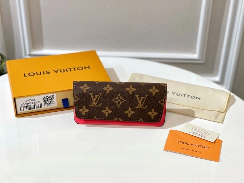 Louis Vuitton Glass Boxes WaterResistant 262834