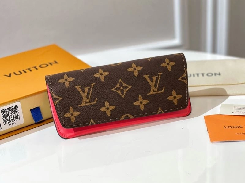 Louis Vuitton Glass Boxes WaterResistant 262834