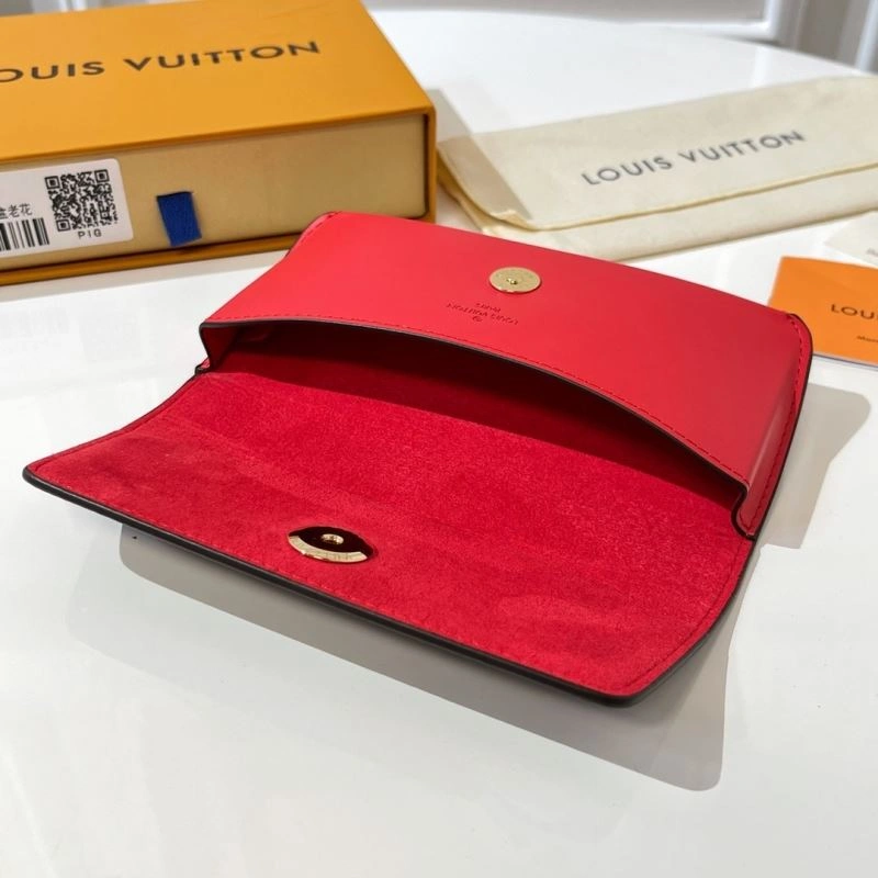 Louis Vuitton Glass Boxes WaterResistant 262834