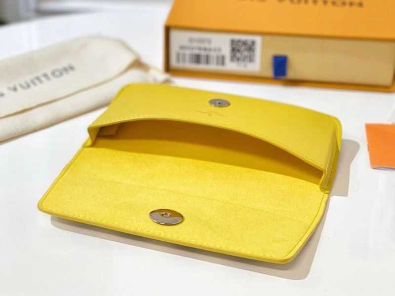 Louis Vuitton Glass Boxes FlexibleFit 262830