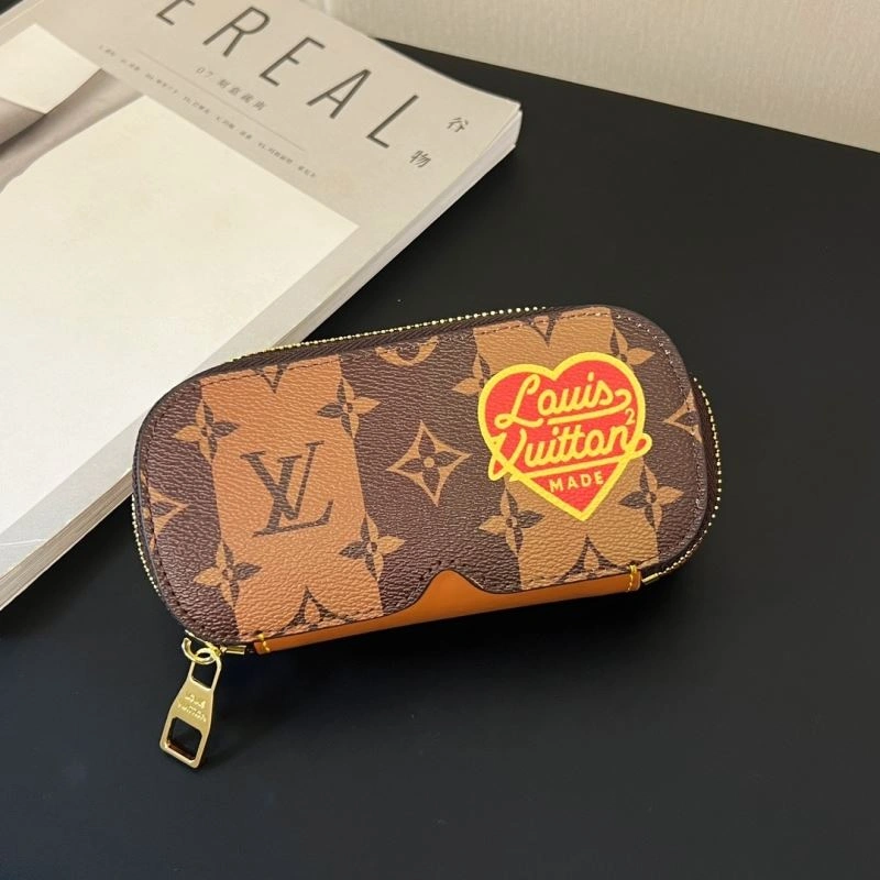 Louis Vuitton Glass Boxes Upgraded 262823
