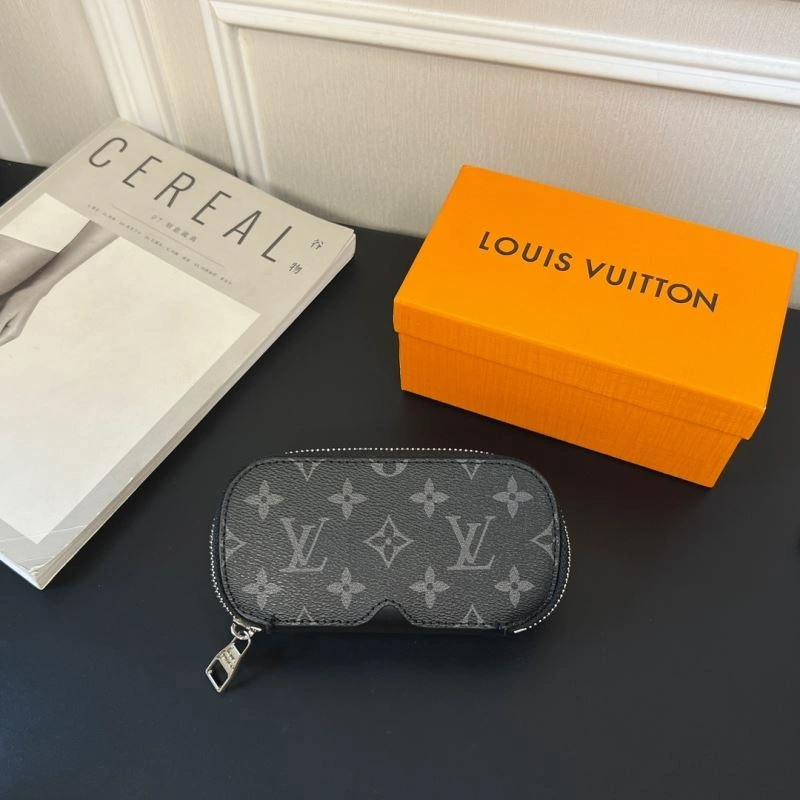EyeCatching Louis Vuitton Glass Boxes 262826