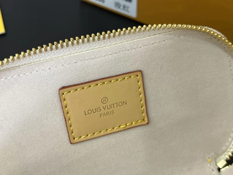 WaterResistant Louis Vuitton Glass Boxes 262822