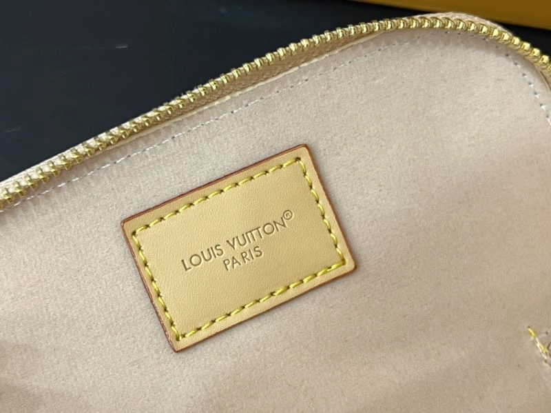Louis Vuitton Glass Boxes Casual 262810