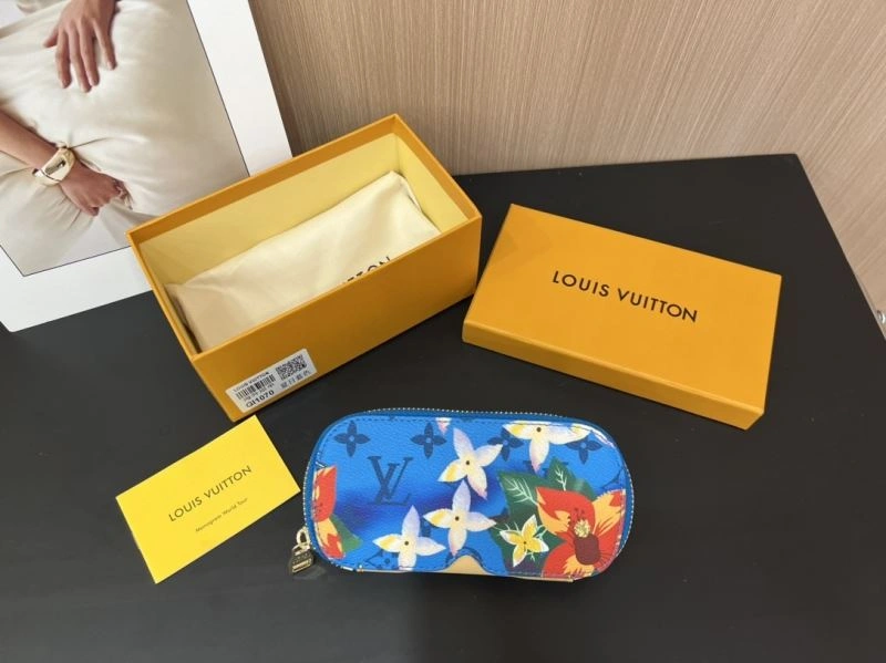 Unique Louis Vuitton Glass Boxes 262808