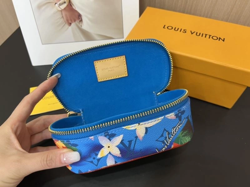 Unique Louis Vuitton Glass Boxes 262808