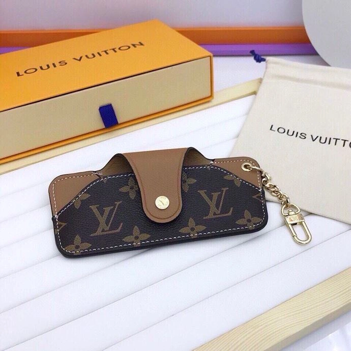 QuickDry Louis Vuitton Glass Boxes 262804